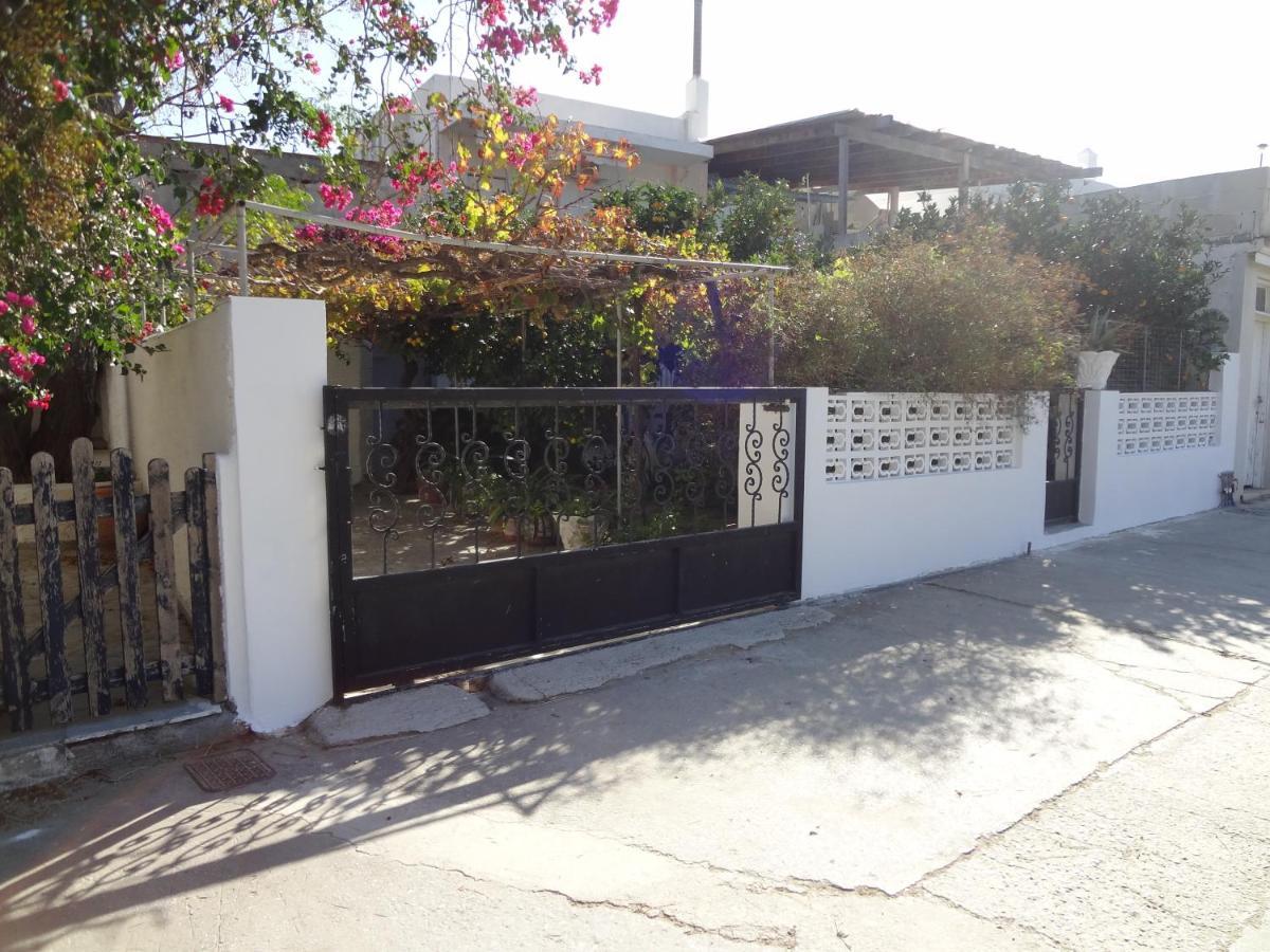 Cozy Citrus Garden House By The Seaside. Villa Chones Ngoại thất bức ảnh
